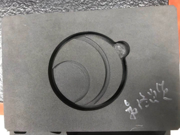 EVA內(nèi)襯雕刻